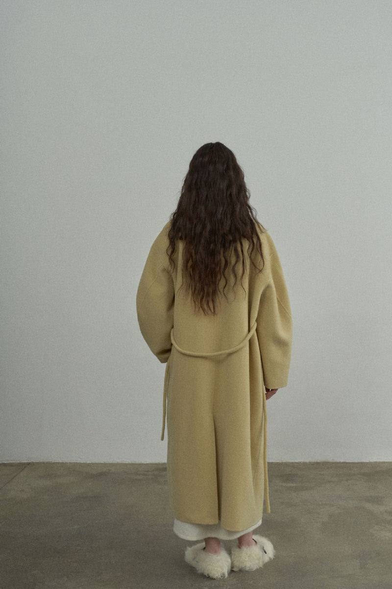 100% Wool loose-fit silhouette coat