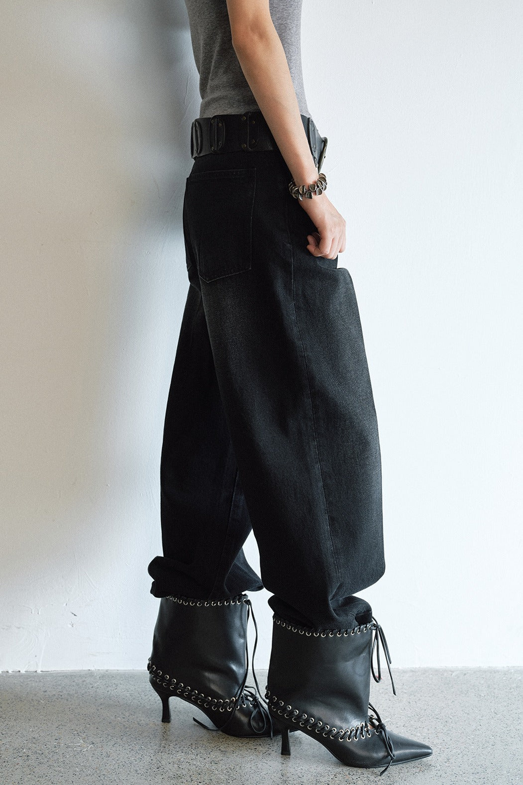 100% cotton straight-leg seams washed jeans | 2 color