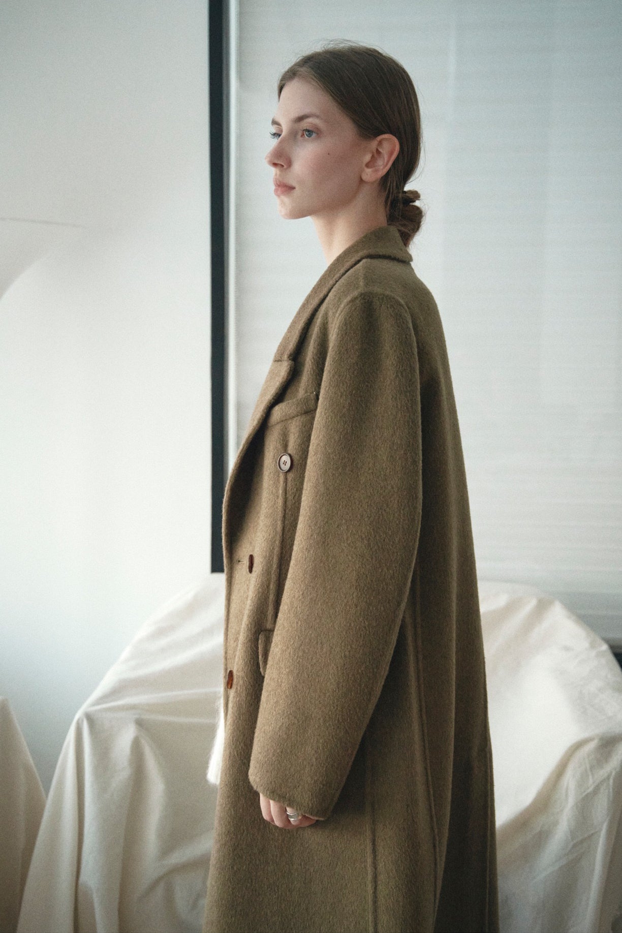 100% wool straight waisted silhouette versatile coat | 4 color