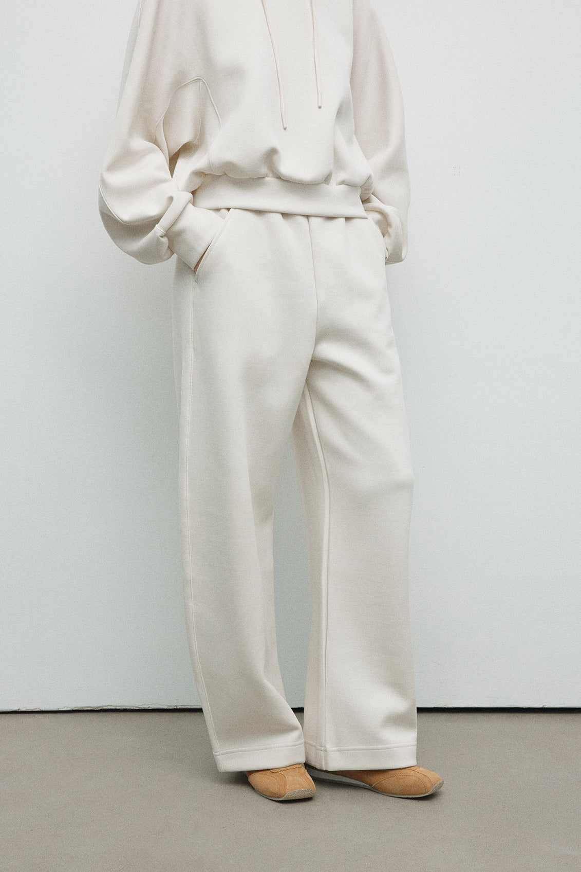 Cotton blend cocoon silhouette jogger | 4 color