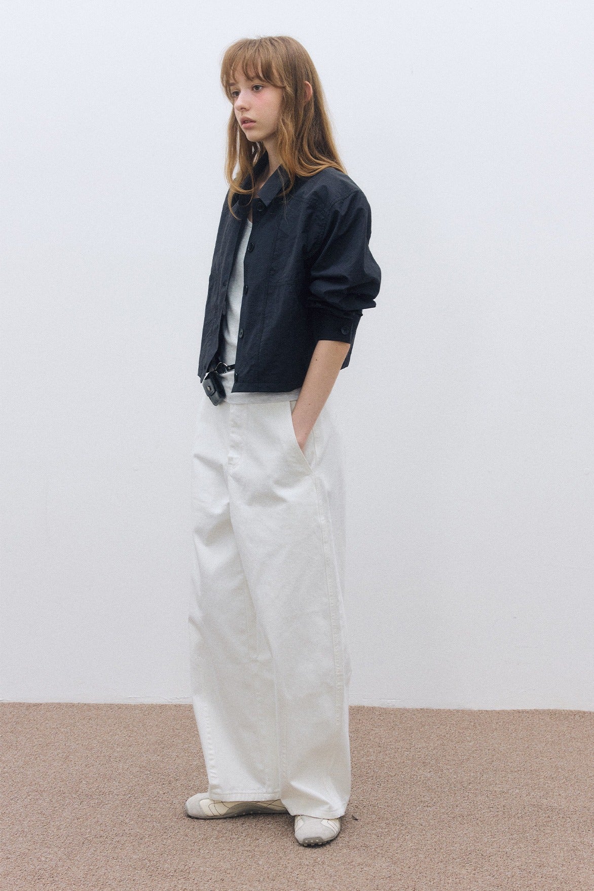 Cotton blend paper-touch fabric cropped throw-on shirt jacket | 3 color