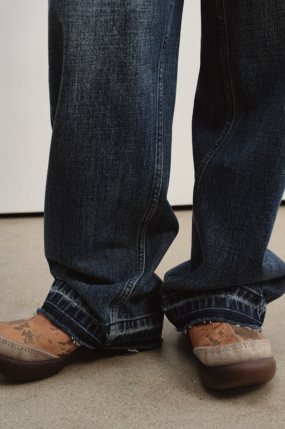 Cotton straight-leg frayed hem distressed jeans | 3 color