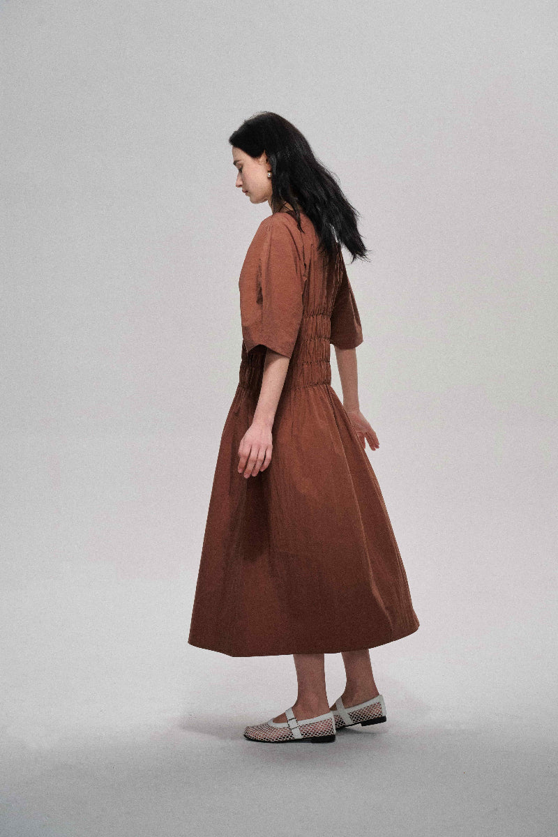 Customizable Pleated waist puff-sleeved dress | 2 color