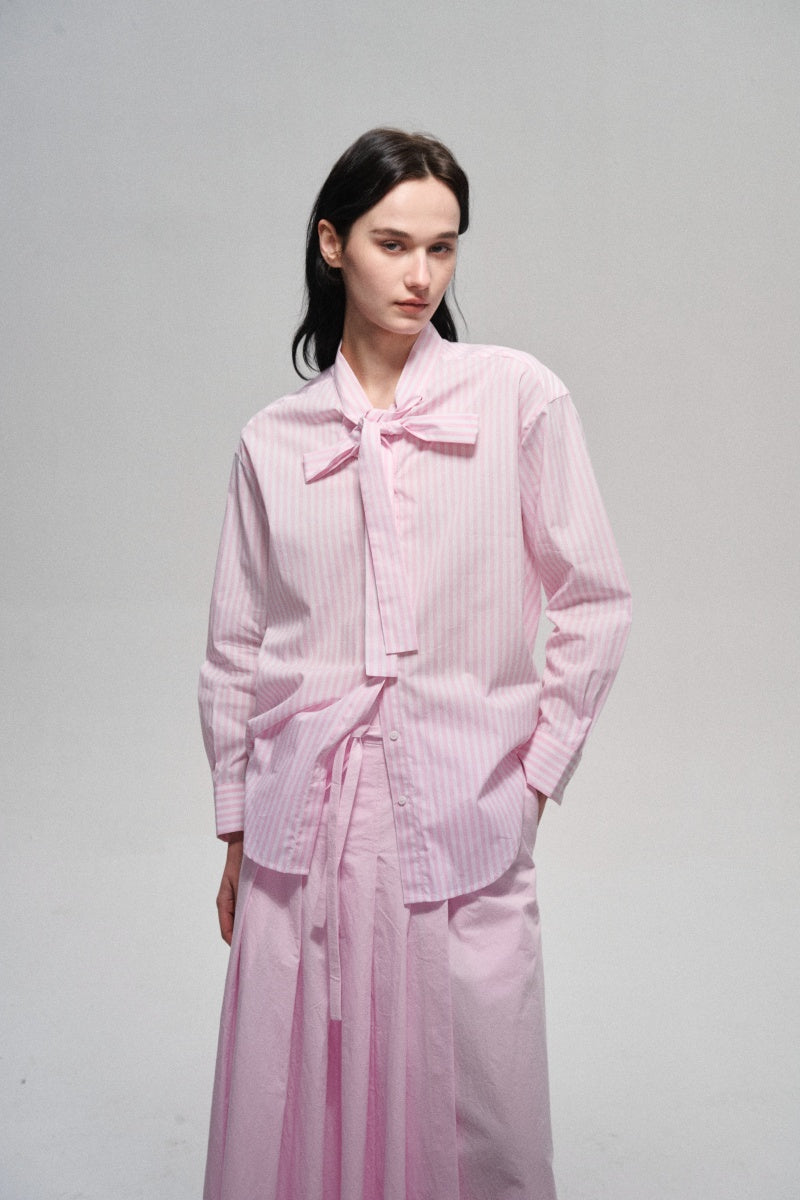 Cotton breezy feel soft striped shirt with a front tie