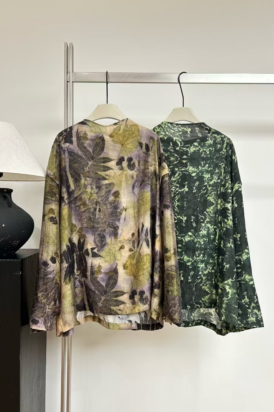 Lyocell blend romantic leaf print shirt | 2 color