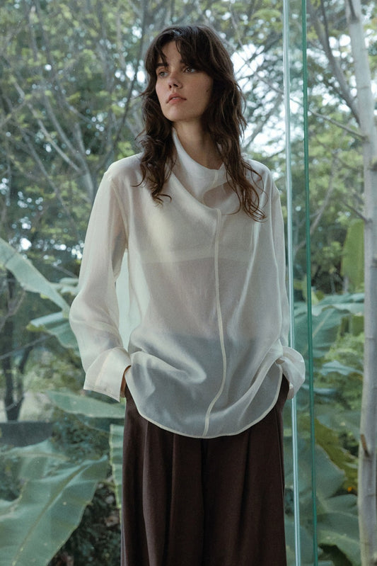 Lightweight and sheer ruffled collar shirt | 4 color