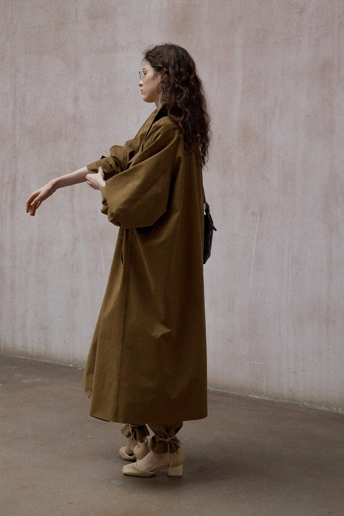 Cotton relaxed-fit batwing sleeves trench coat | 2 color