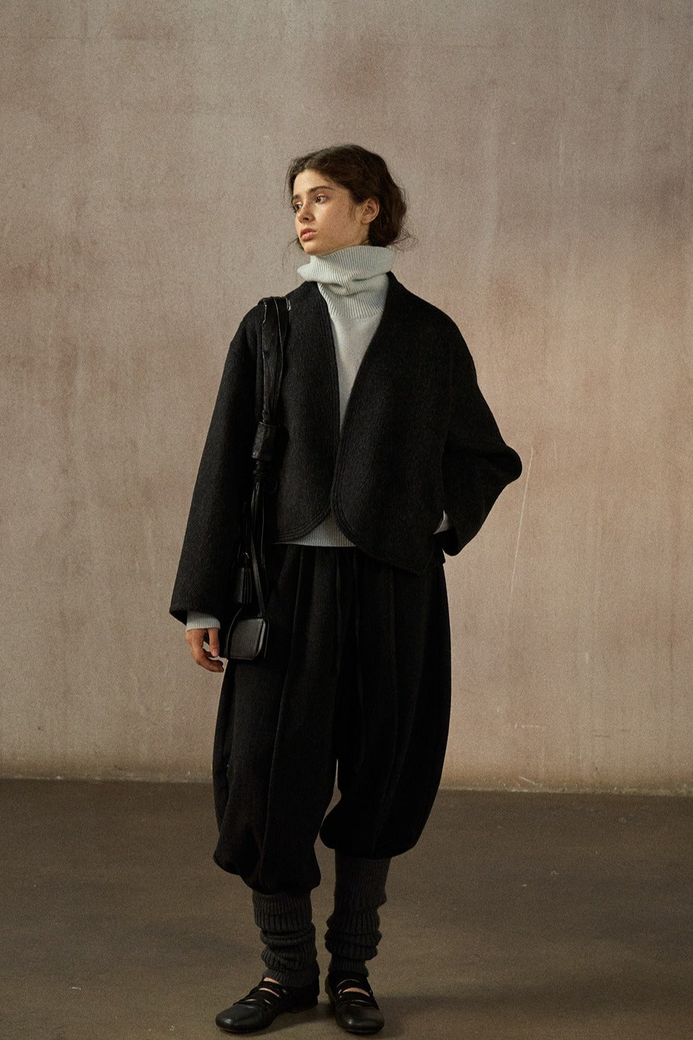 Wool-alpaca structured fit cropped jacket | 4 color