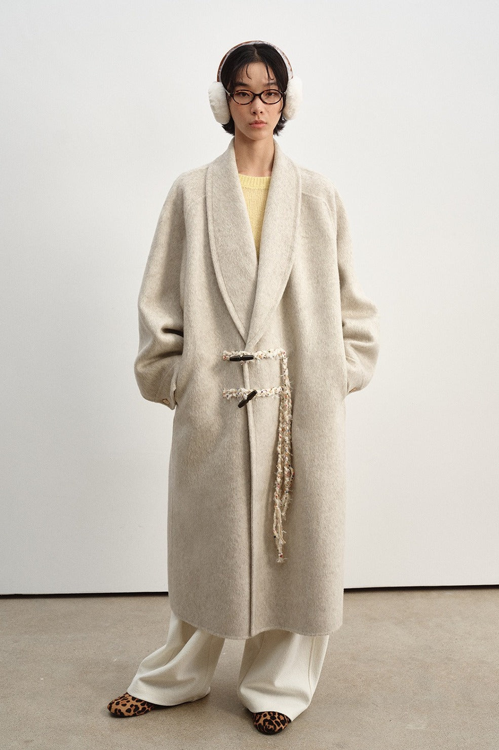 Wool-silk-angora ultra-loose V-neck over coat | 3 color