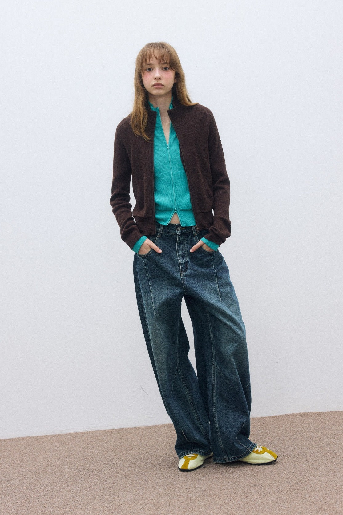 Cotton blend vintage style balloon-fit jeans | 2 color