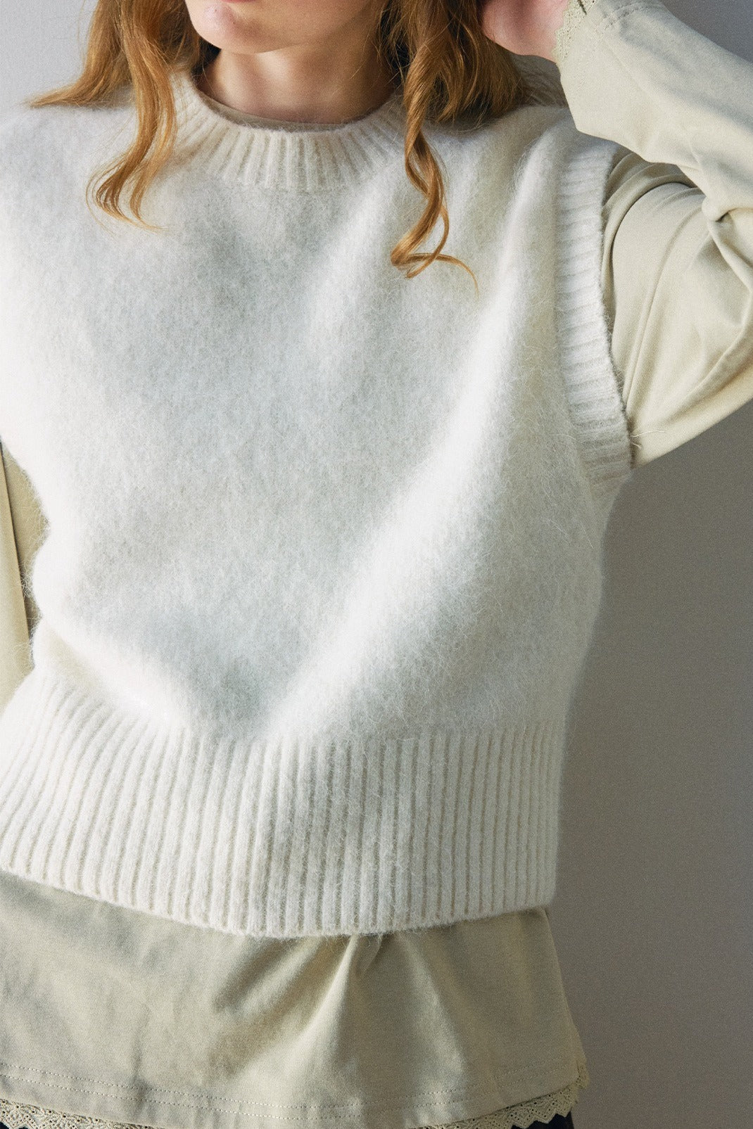 Alpaca blend minimalist cropped vest | 4 color