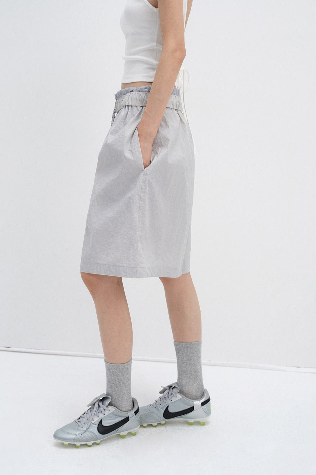 Versatile shorts with elastic waist | 3 color