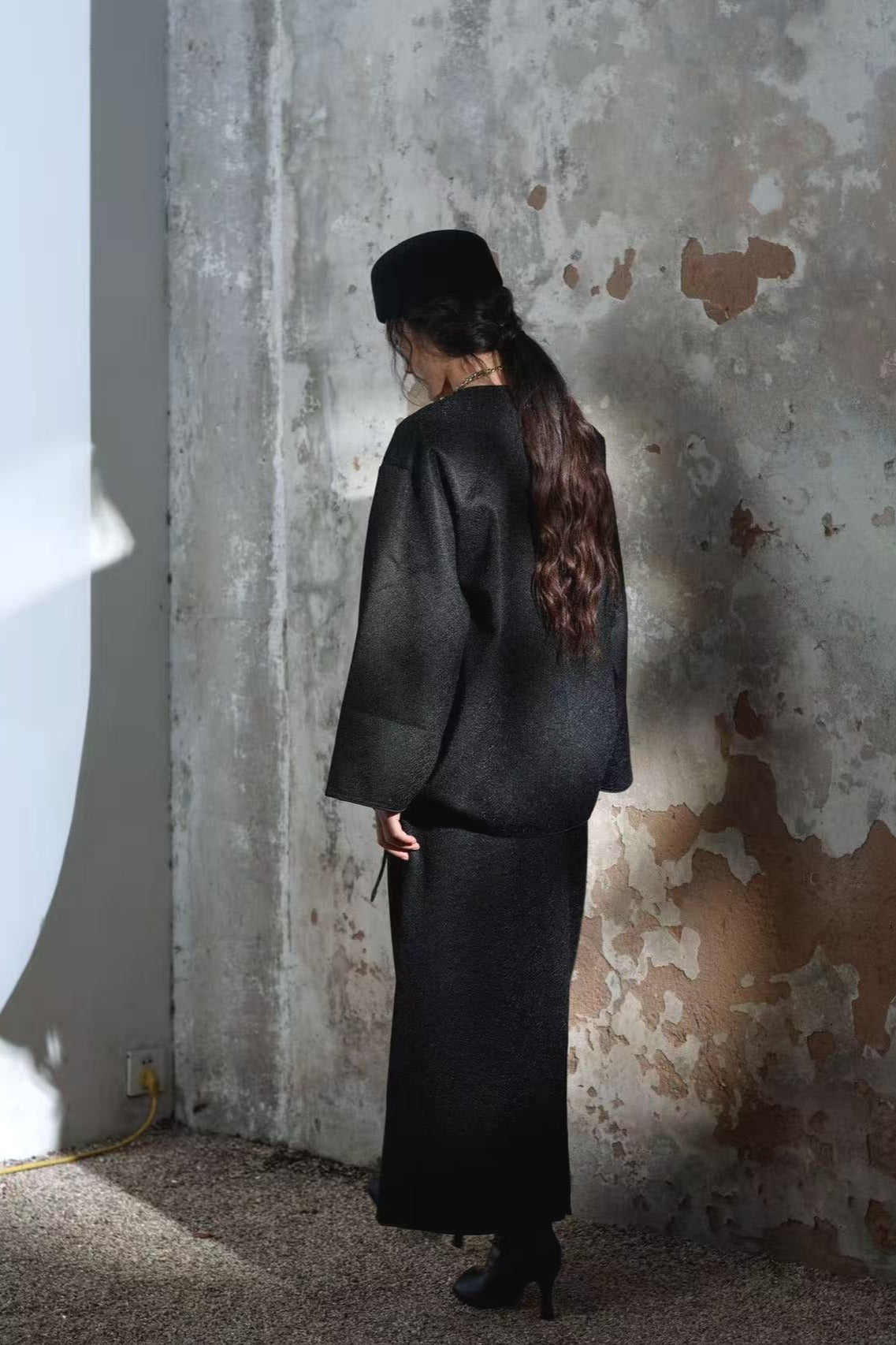 Crackle-glaze texture slant opening wrap jacket | 2 color