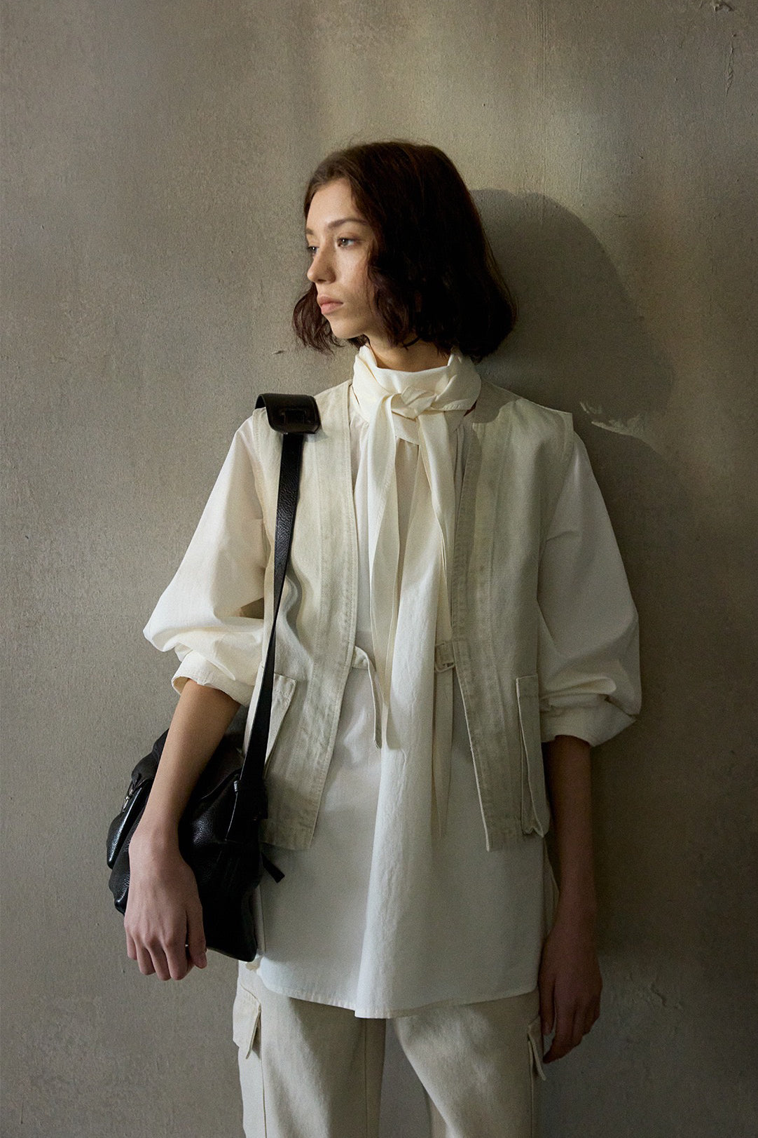 Chemise à col écharpe amovible en mélange de coton | 3 couleurs