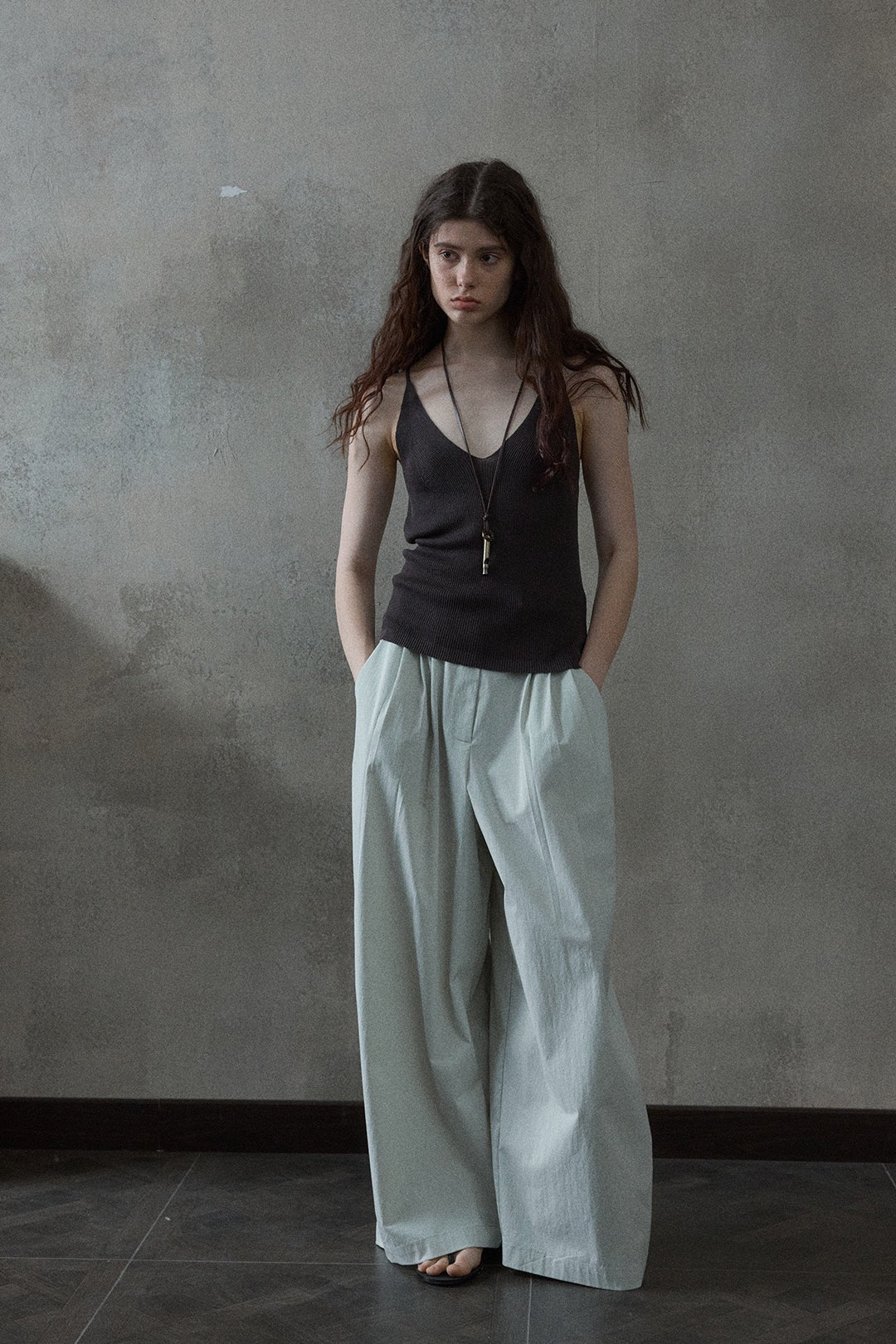 Structured wide-leg elastic waist pants | 4 color