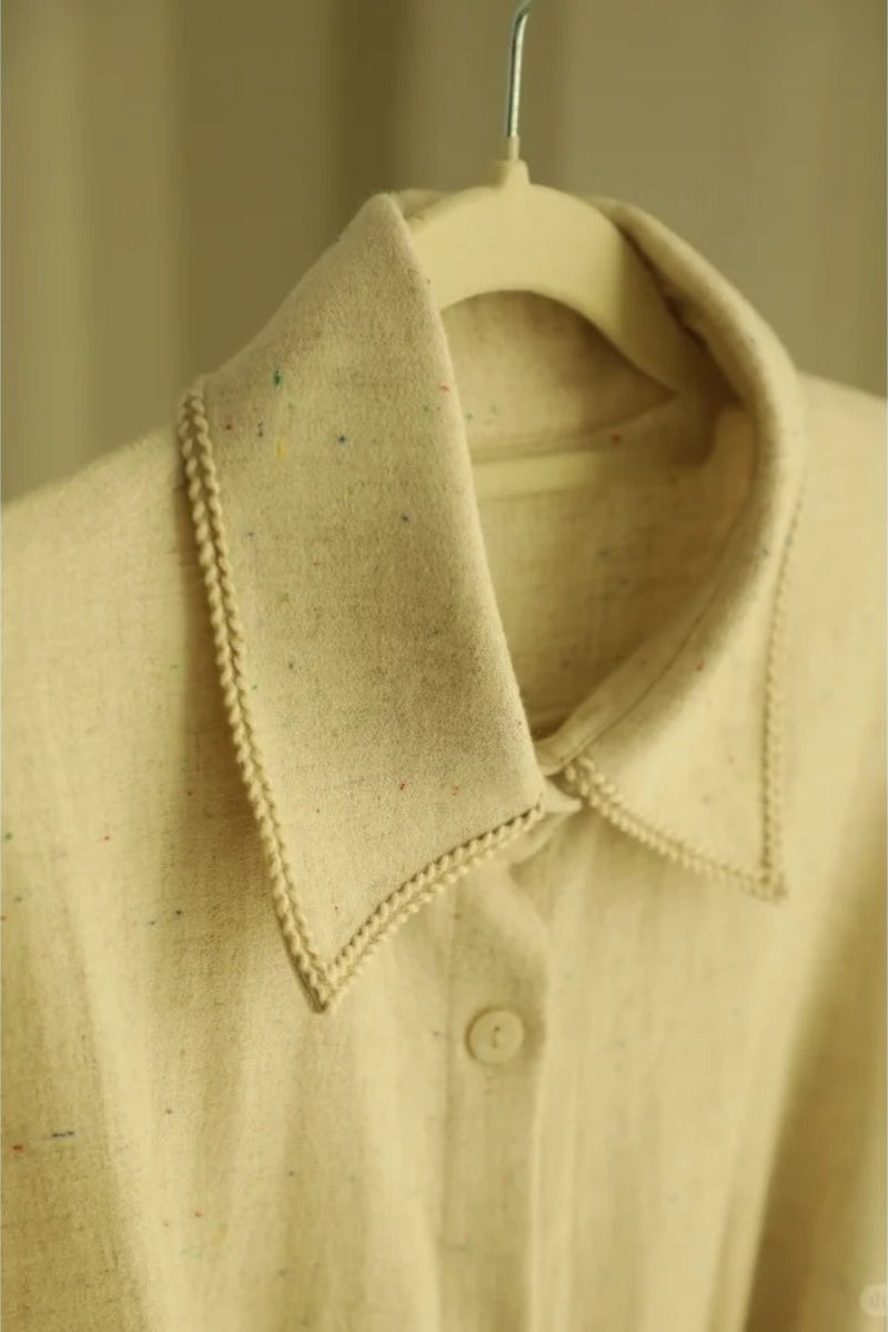 Camisa con detalles suaves y transpirables en mezcla de lino