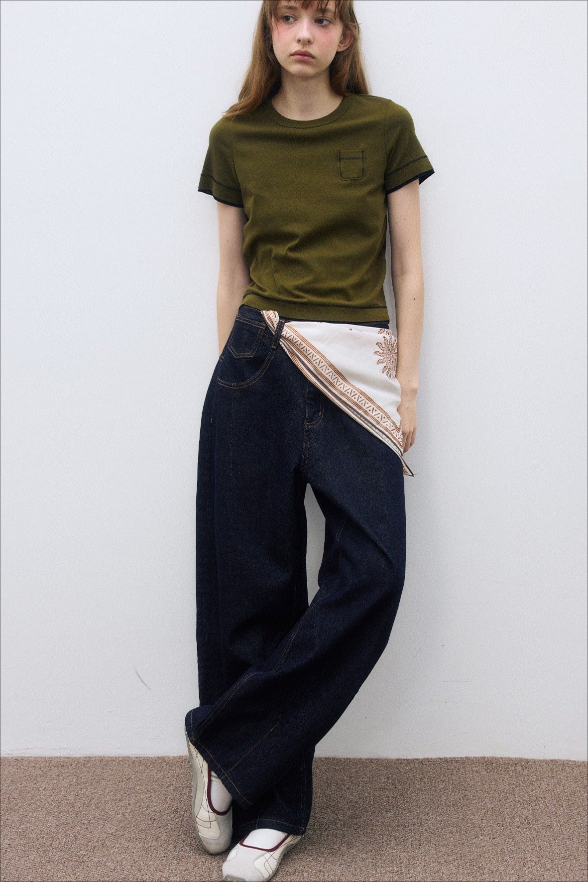 Cotton blend vintage style balloon-fit jeans | 2 color