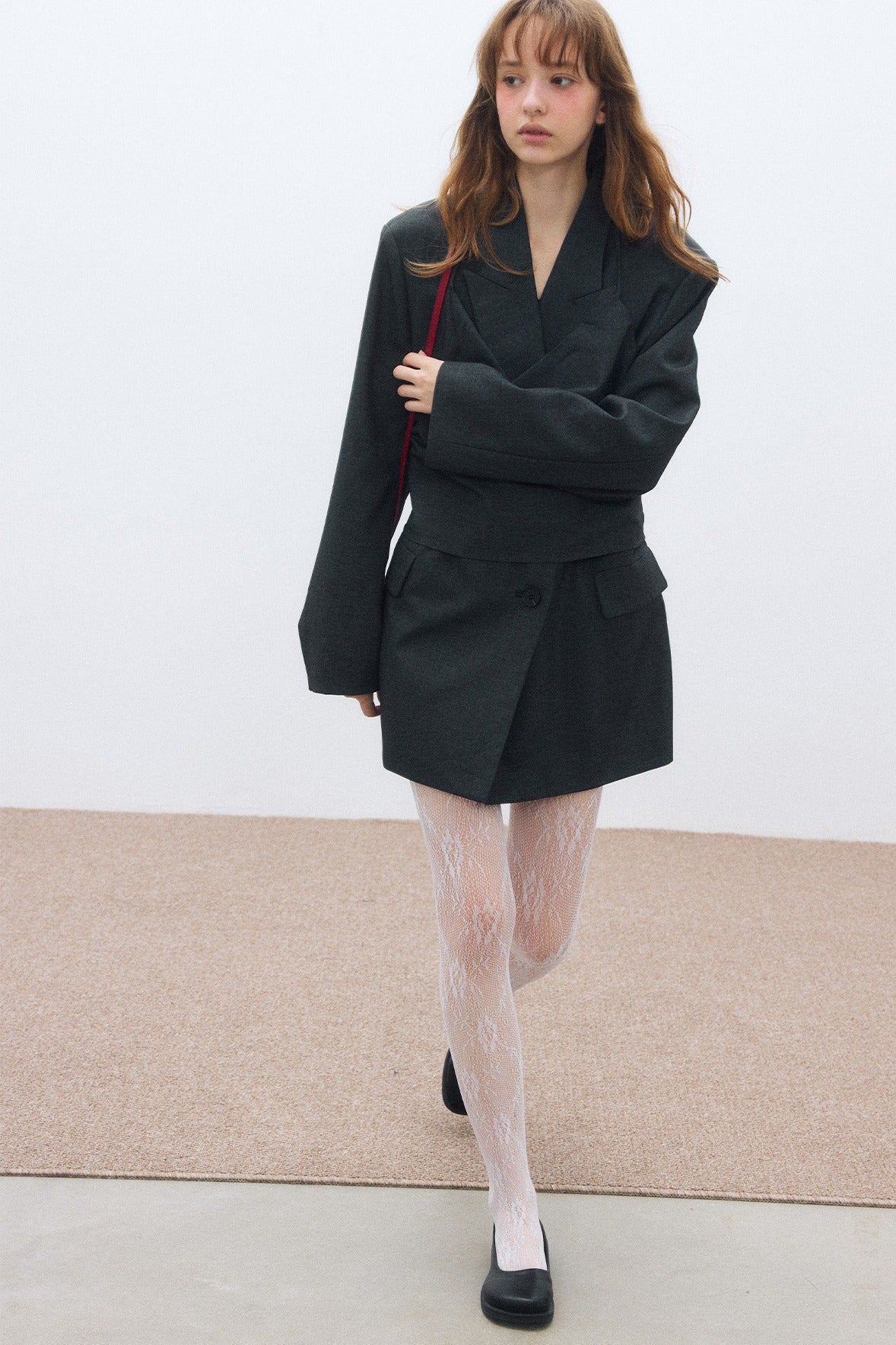 Mid-length peaked-lapel loose suit jacket | 2 color