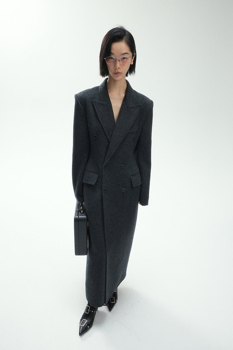 100% wool hourglass silhouette overcoat