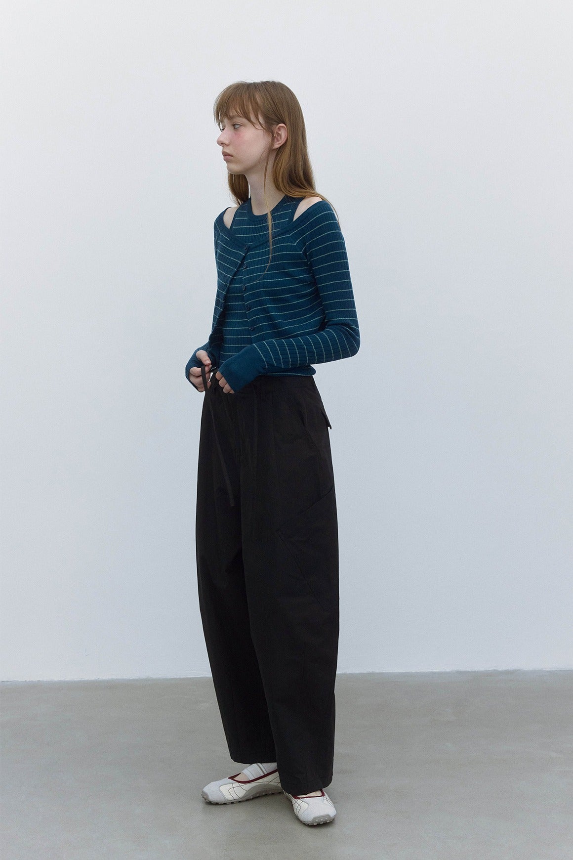 100% cotton high-rise balloon pants with side patch pockets | 4 color