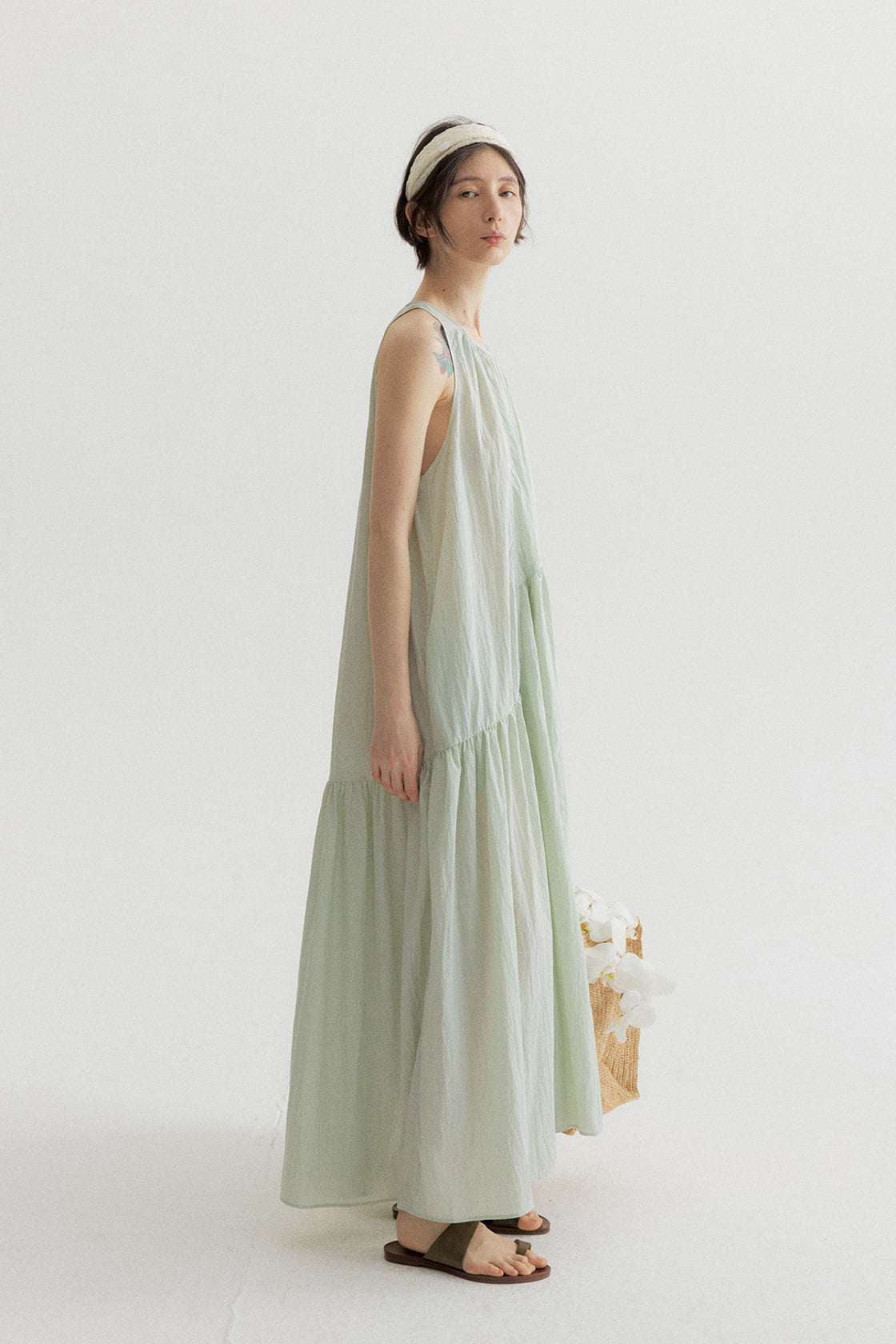 Lyocell blend voluminous airy maxi sleeveless dress | 4 color