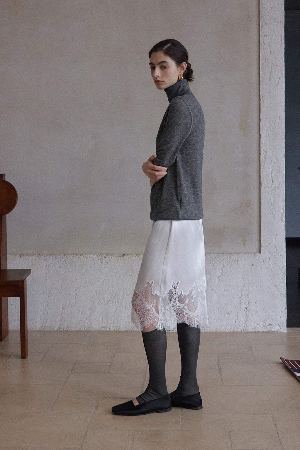 Acetate elegant lace embroidery edge skirt | 4 color