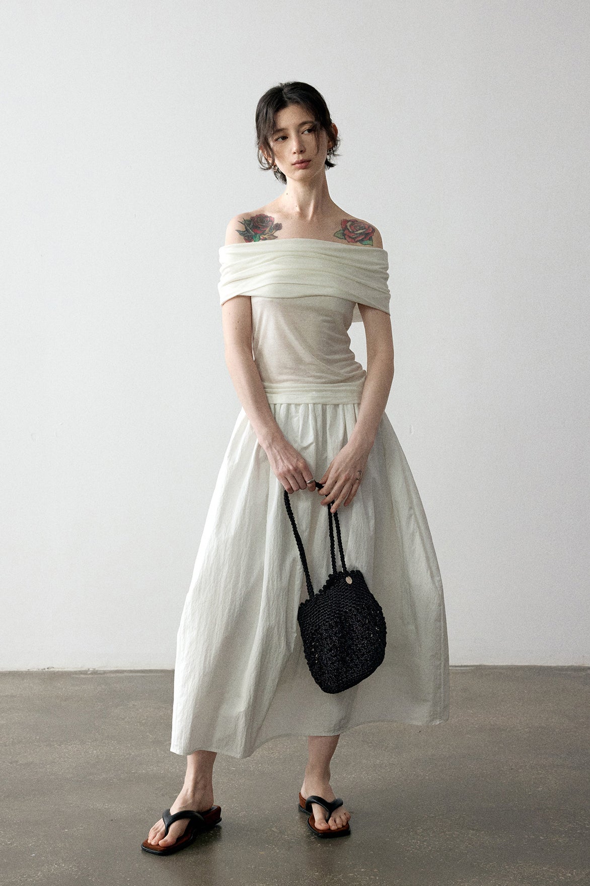 Lyocell blend smooth feel off-shoulder top | 5 color