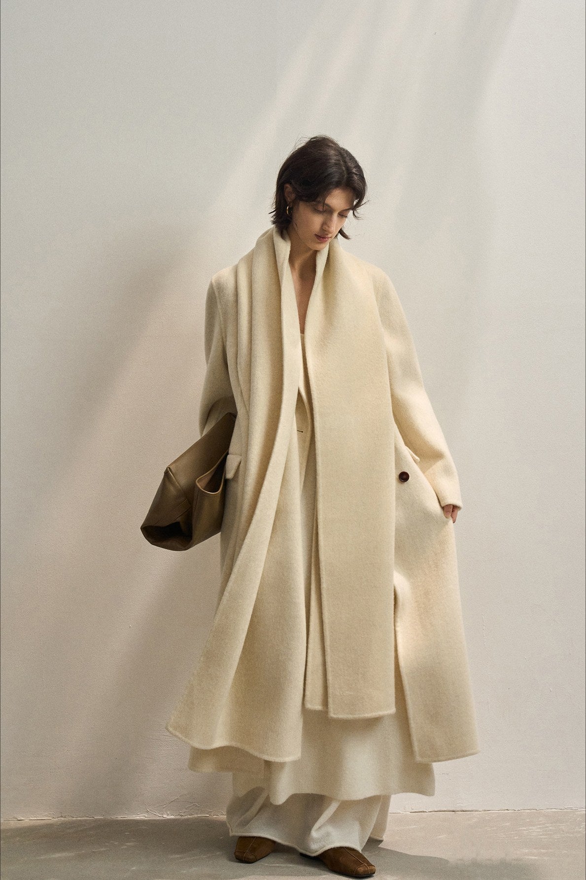 100% wool straight waisted silhouette versatile coat | 4 color