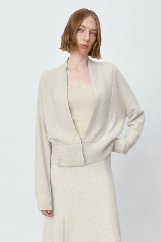 Large V-neck buttoned waist sweater | 2 color