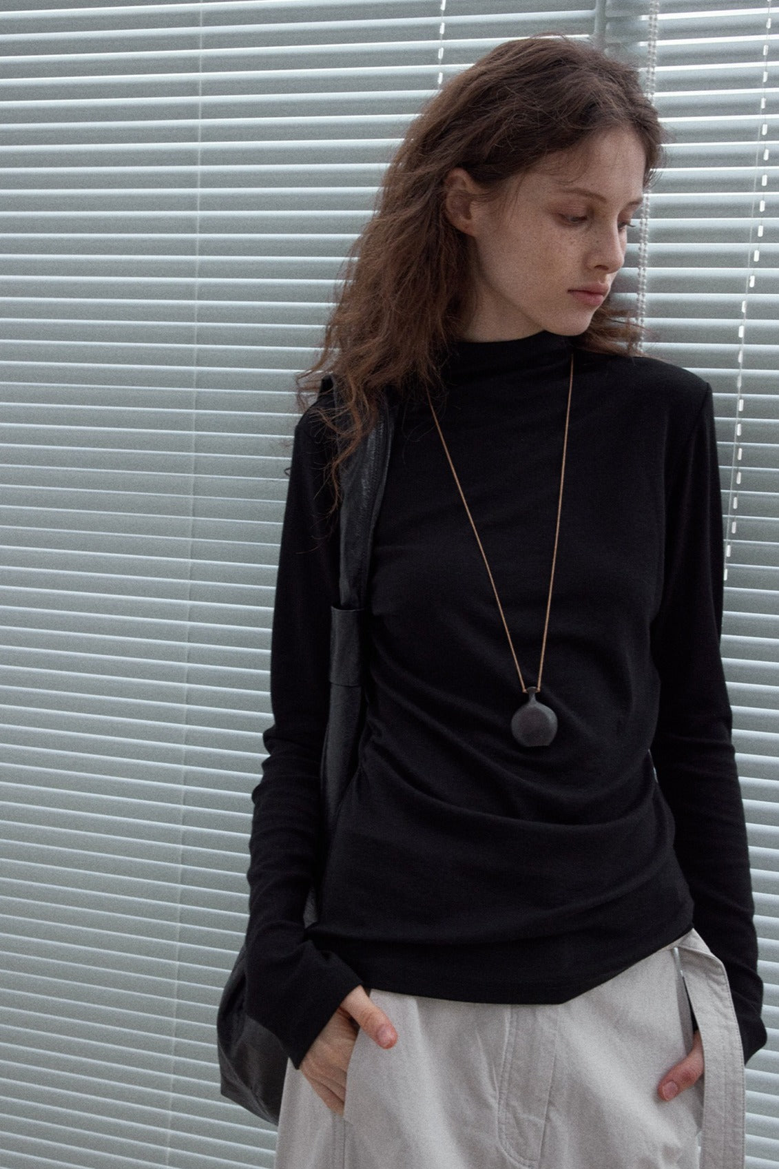 Wool containing soft and elastic waisted top | 7 color