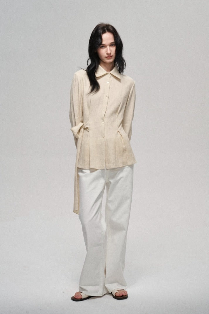 Camisa con detalles suaves y transpirables en mezcla de lino