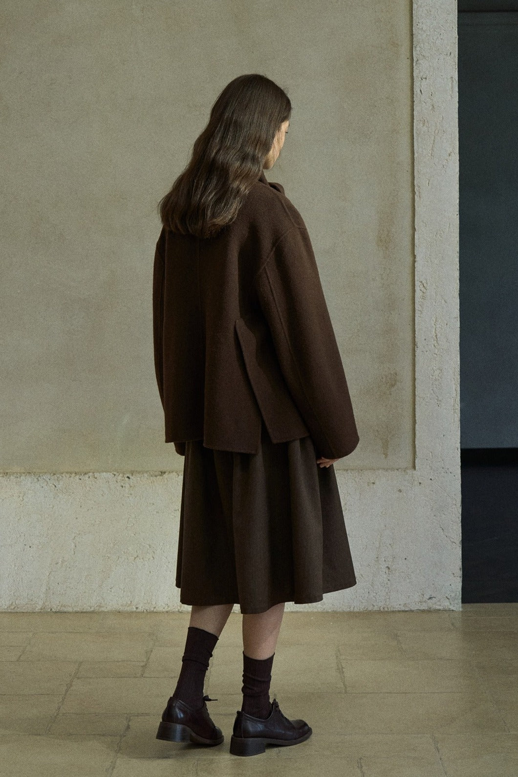 100% wool silhouetted V neck jacket with a scarf | 5 color