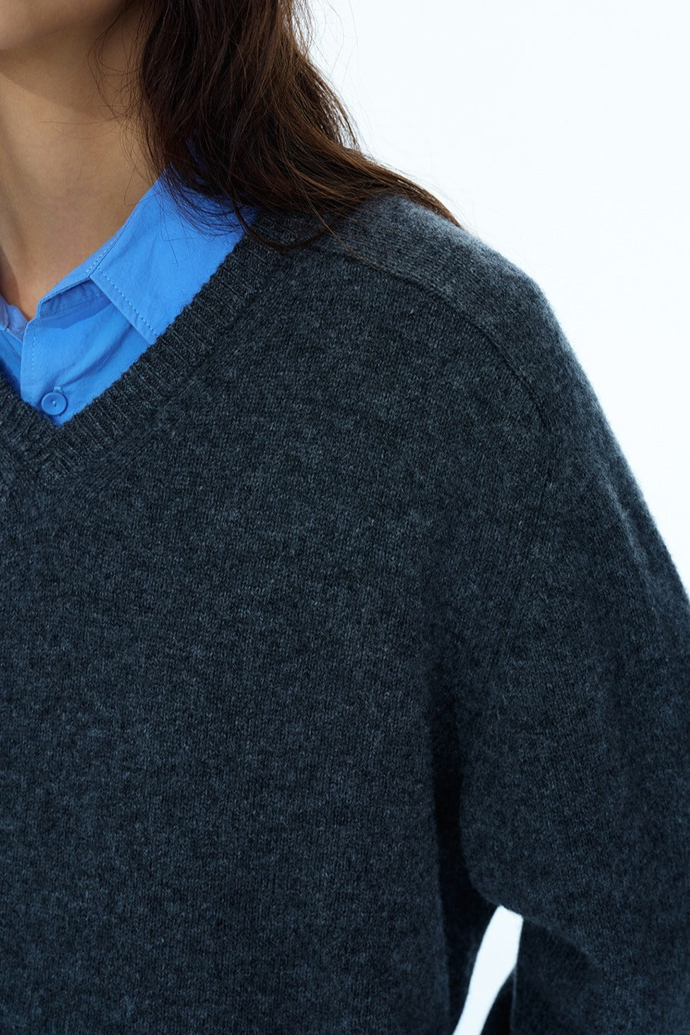 Wool blend relaxed fit V-neck sweater | 4 color