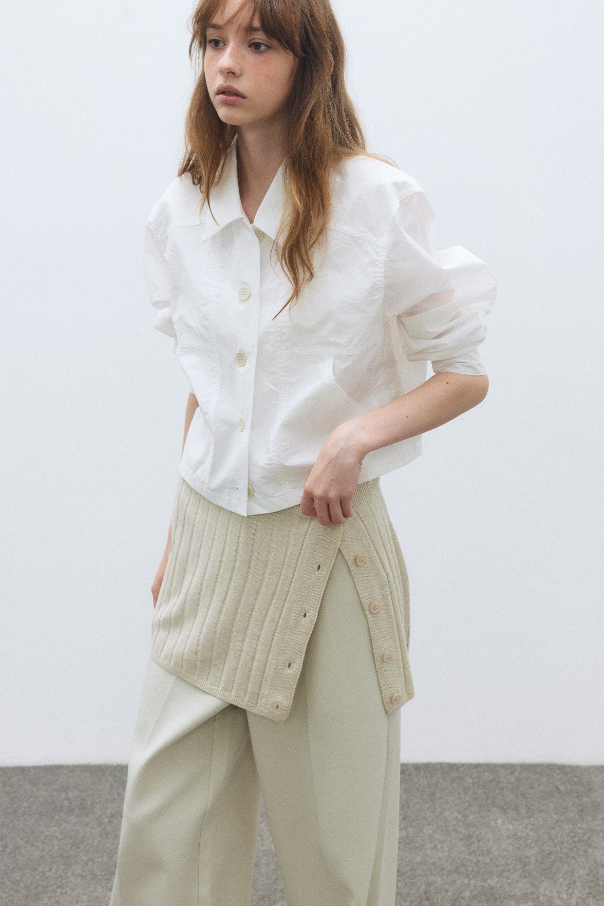 Cotton blend paper-touch fabric cropped throw-on shirt jacket | 3 color