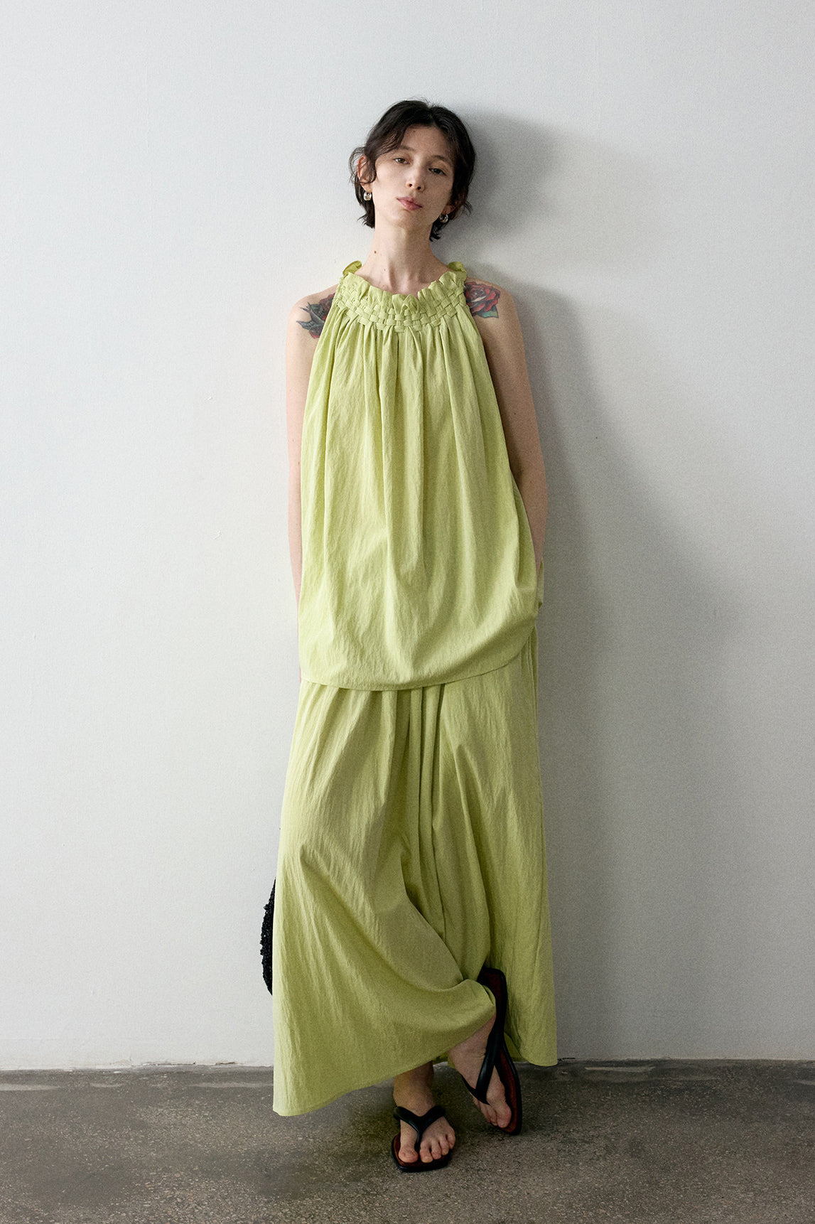 Viscose blend hand-crafted peplum neck vest | 4 color