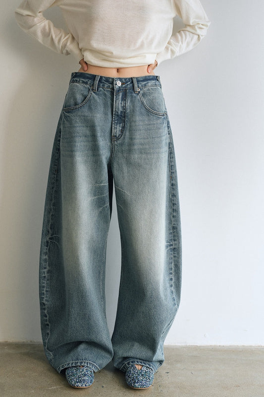 100% washed cotton curved silhouette jeans | 2 color