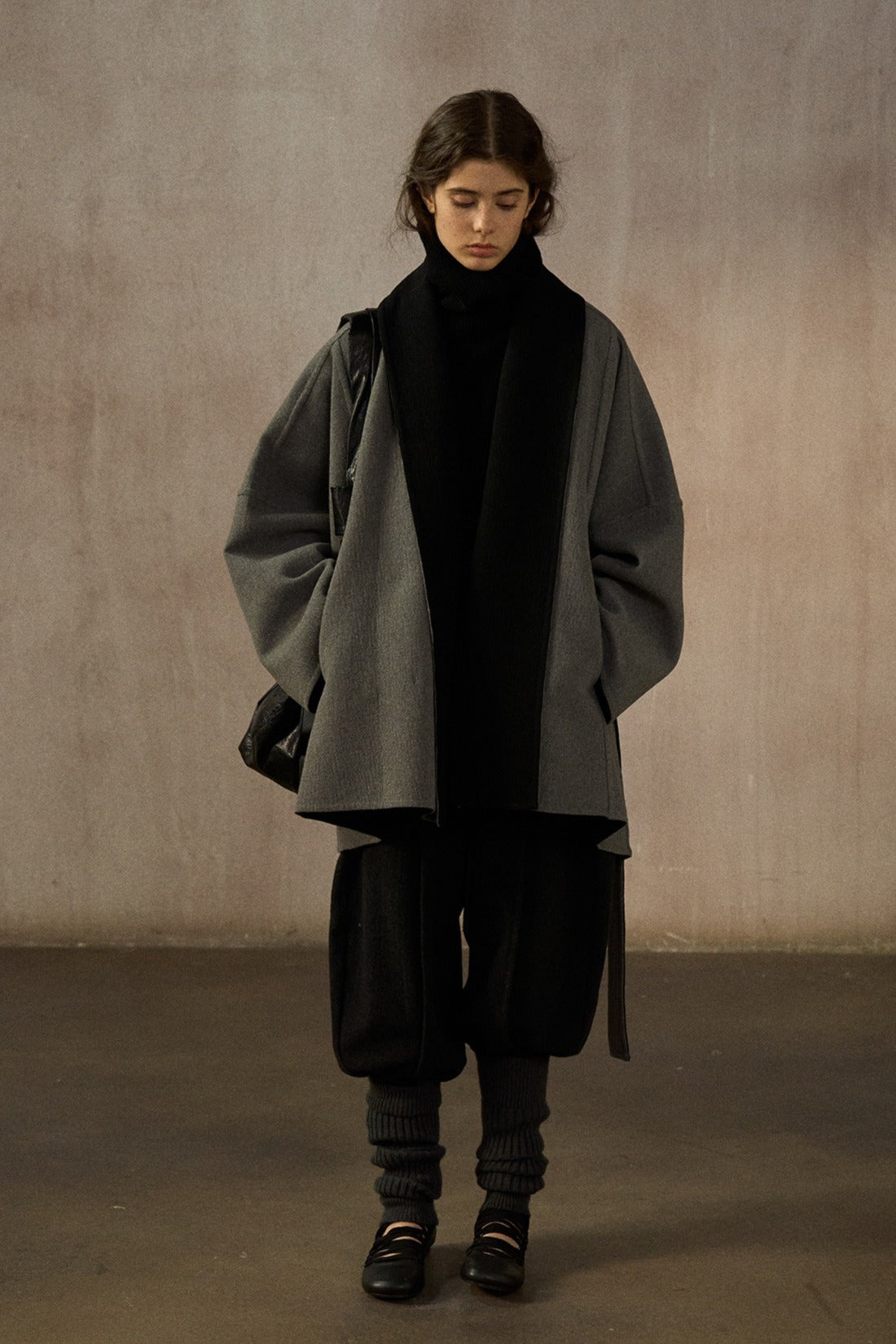 Wool blend loose-fit batwing silhouette jacket | 2 color