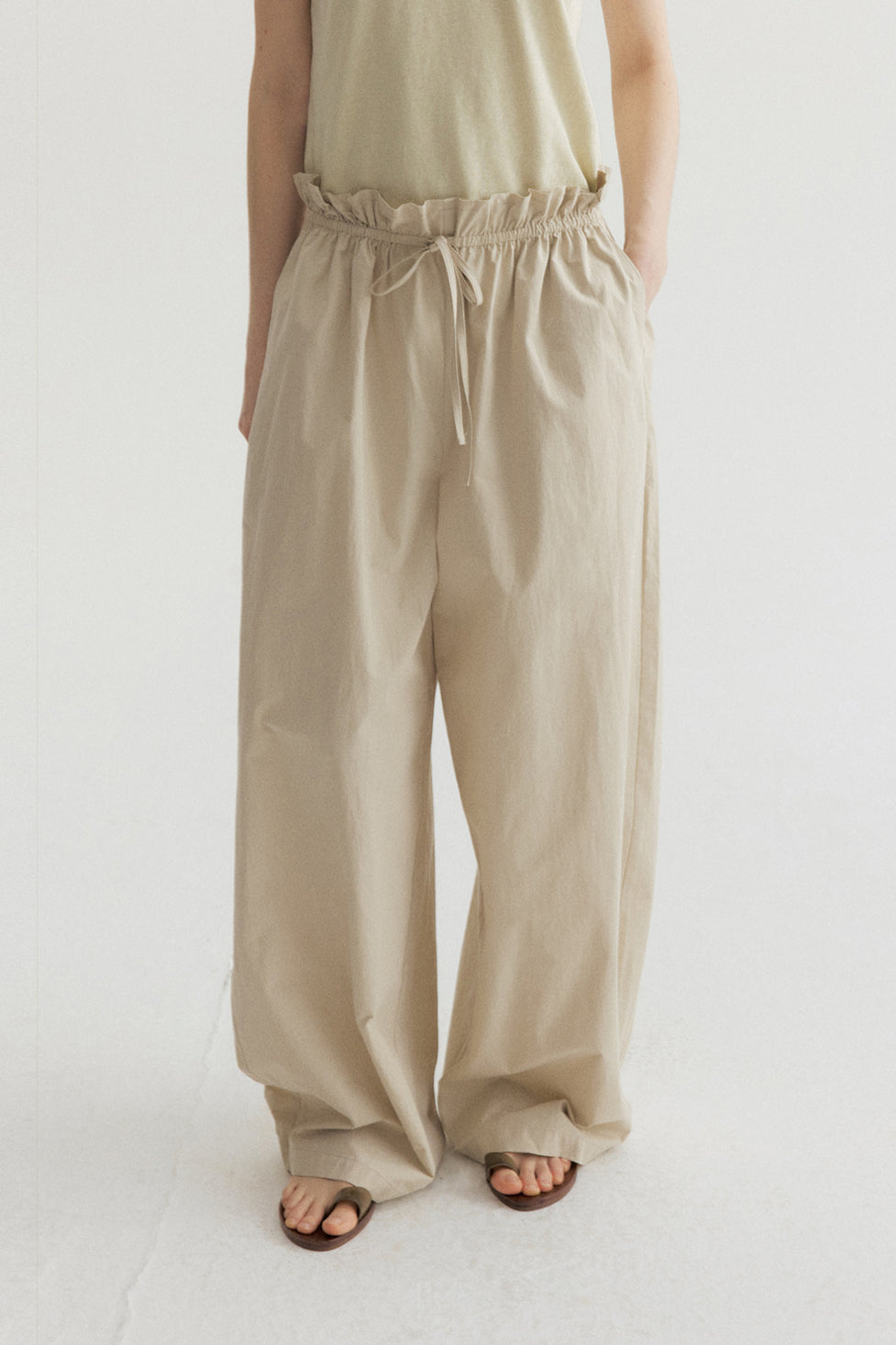 100% cotton crisp feel peplum waist pants | 4 color