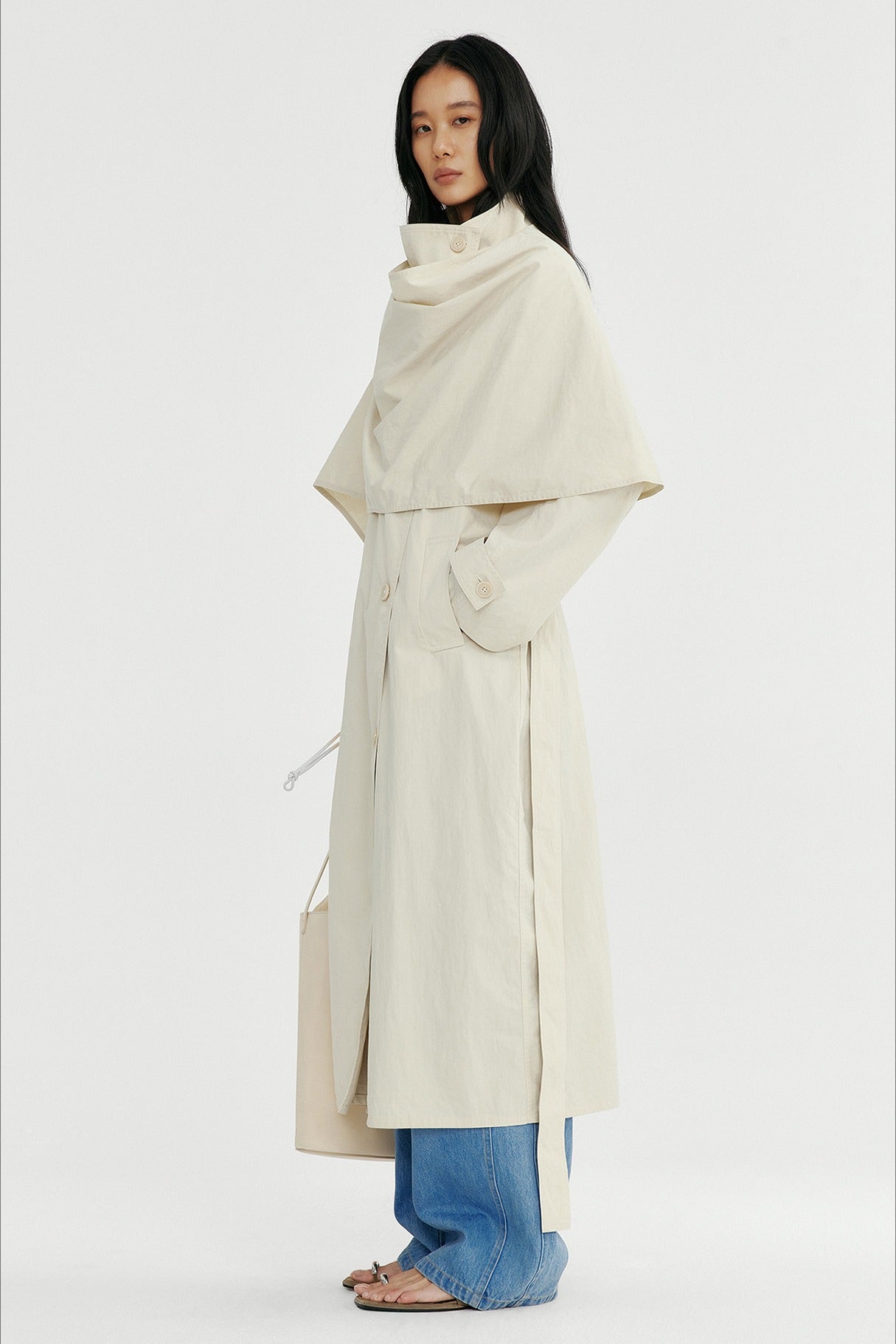 Cotton blend crinkled surface cape trench coat | 2 color