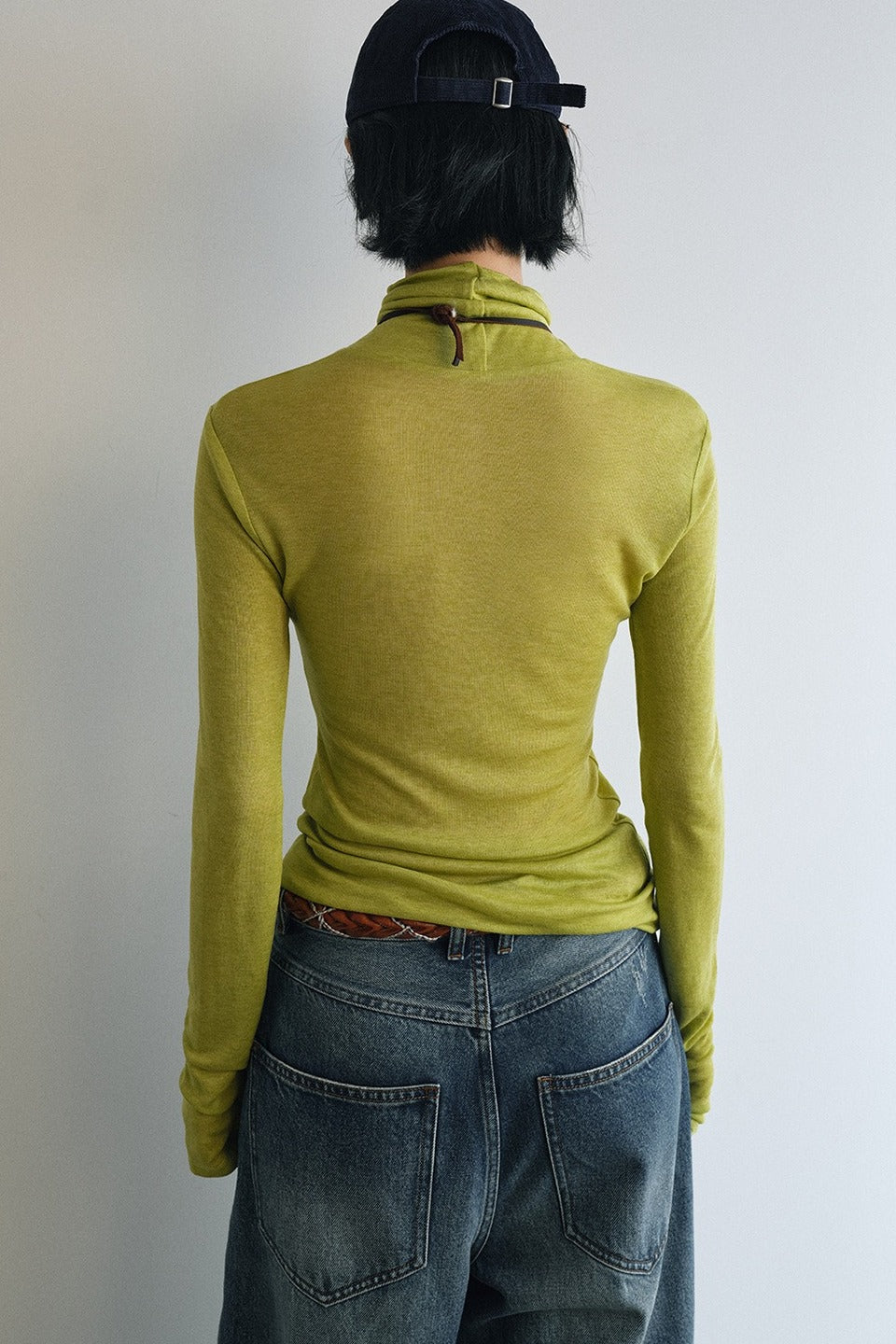 Wool containing lightweight soft high-neck knit top | 6 color