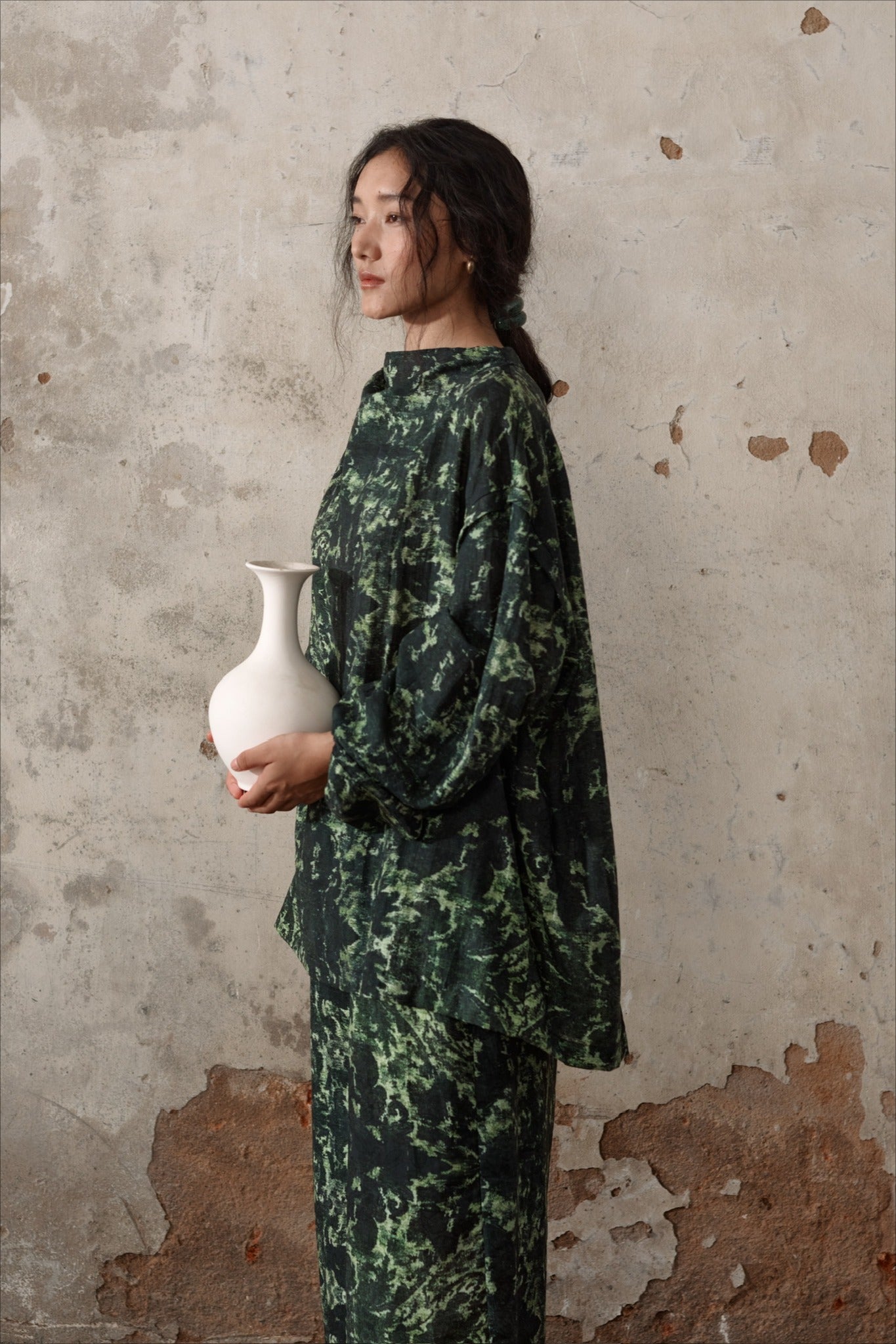Lyocell blend romantic leaf print shirt | 2 color