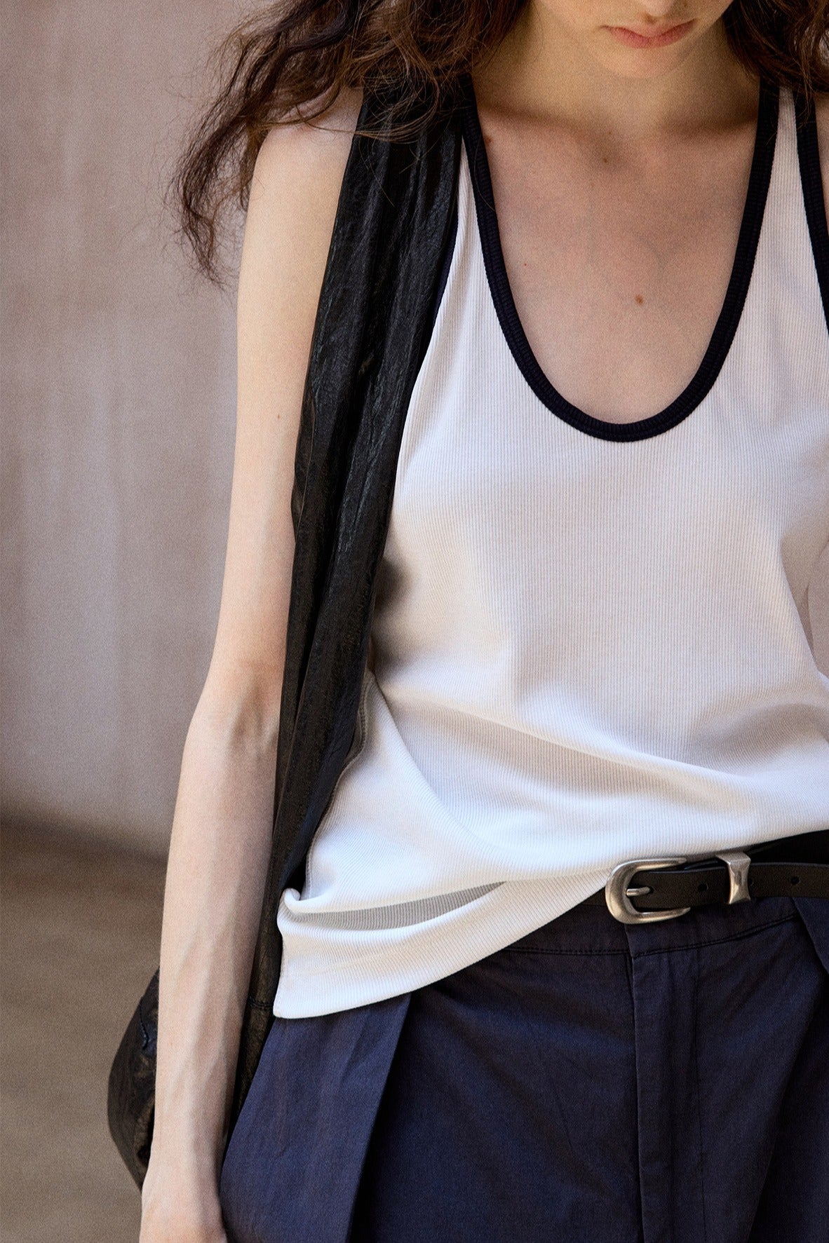 Cotton blend elastic color contrast tank top | 3 color