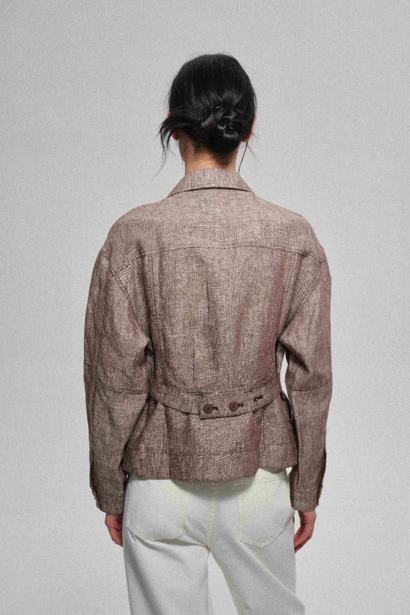 Veste texturée en linum avec silhouette en sablier