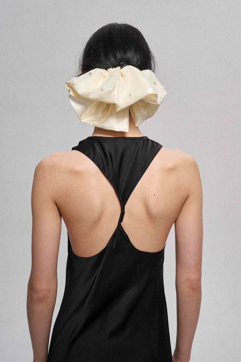 Robe romantique coupée en biais 100 % acétate