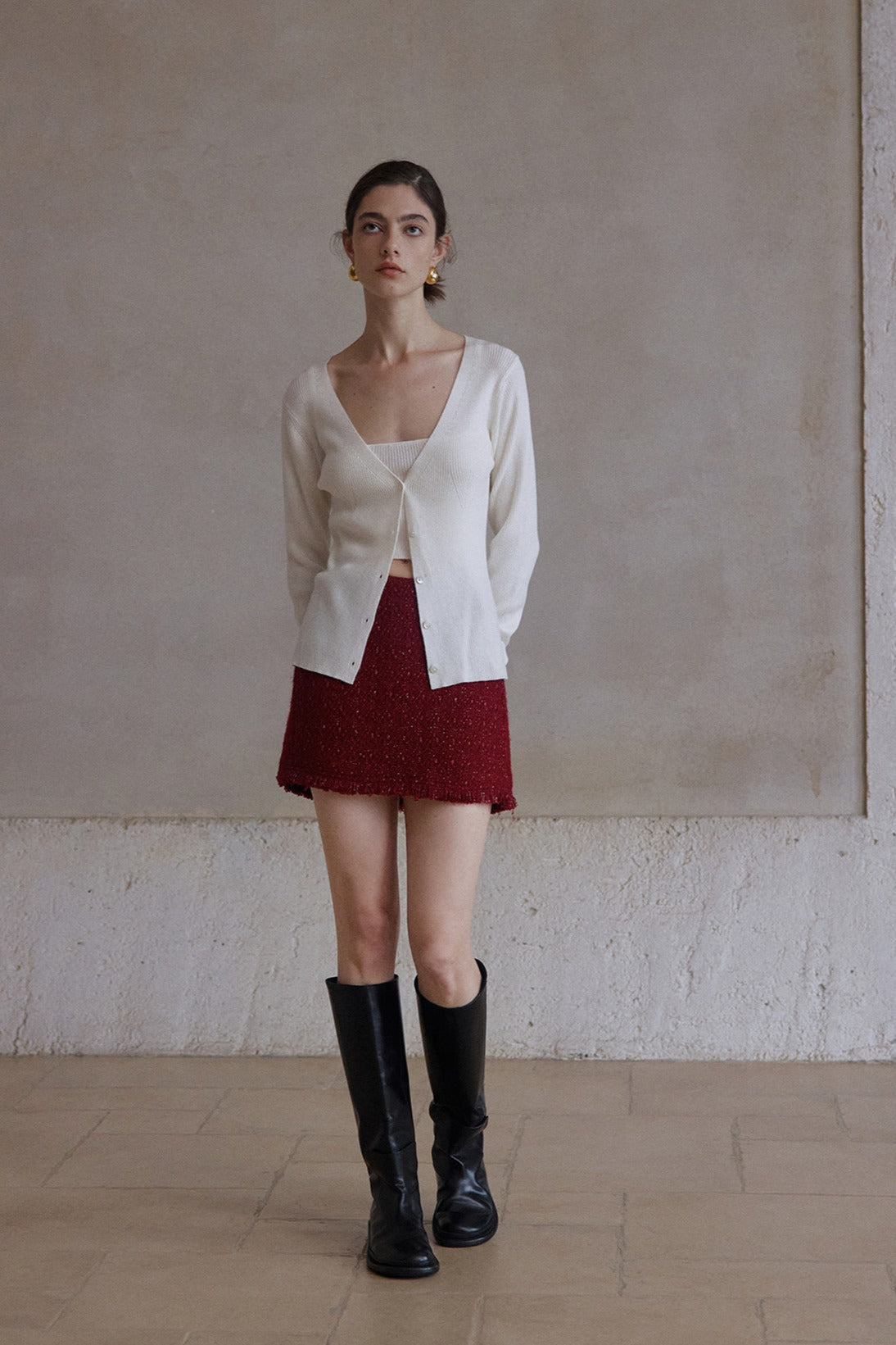 Wool containing fine ribbing V-neck cardigan | 3 color