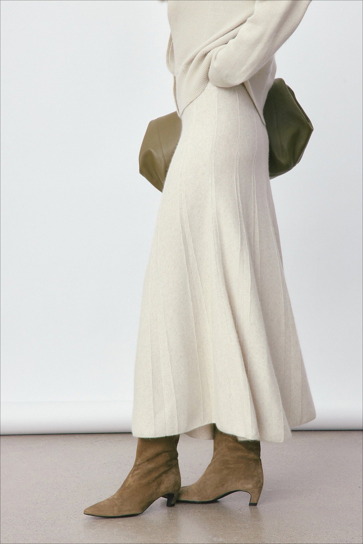 Wool blend soft elegant fishtail hem skirt