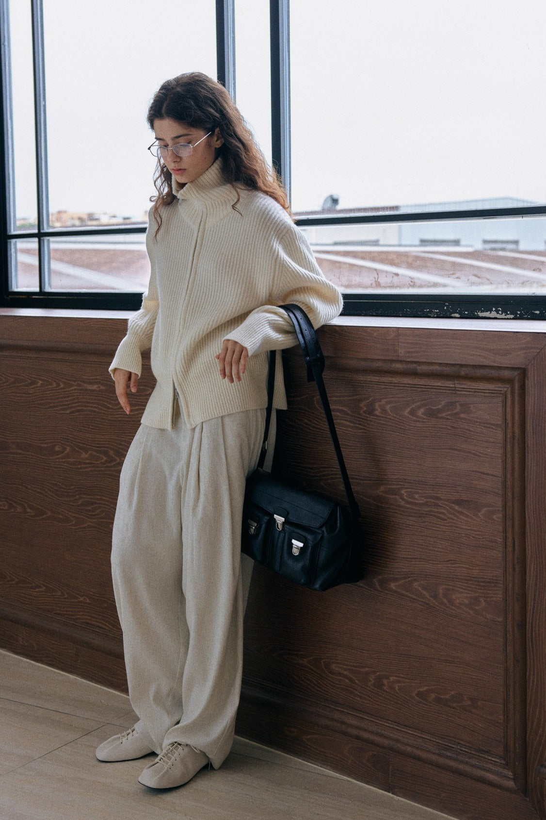 Relaxed fit good drape casual pants