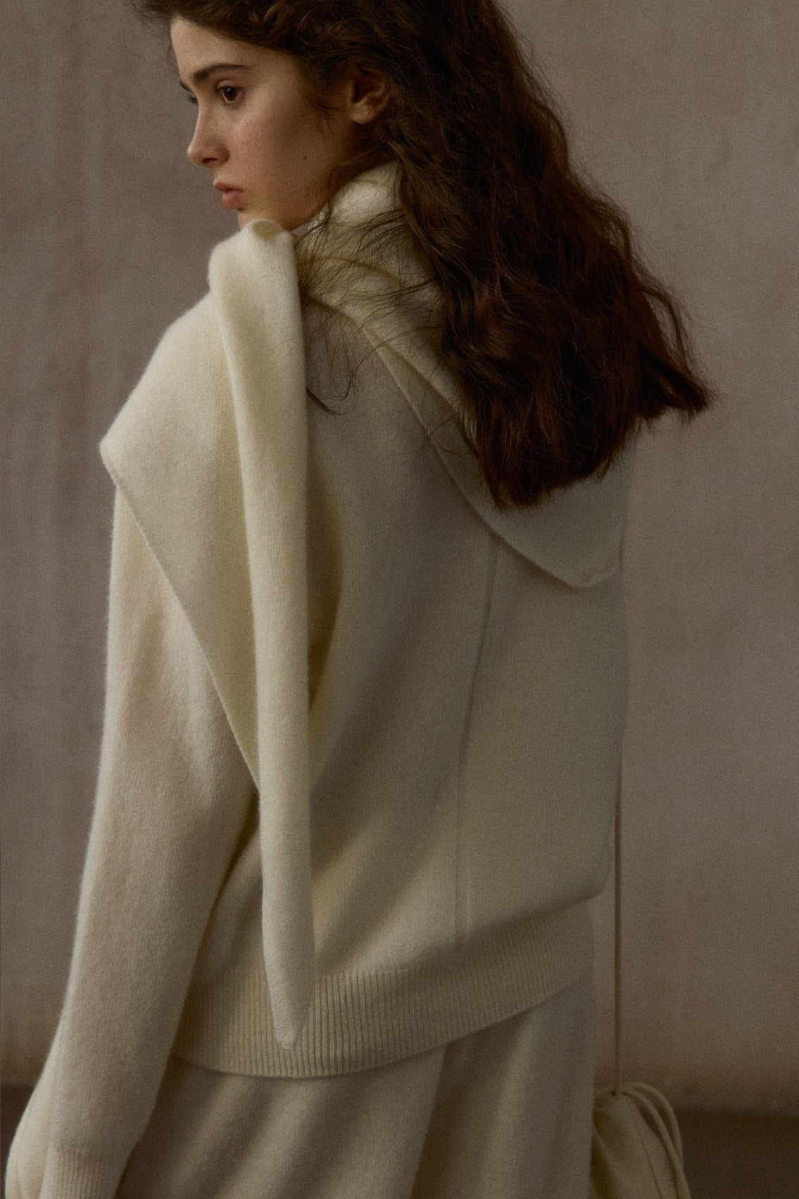 100% wool pullover sweater with a scarf | 4 color