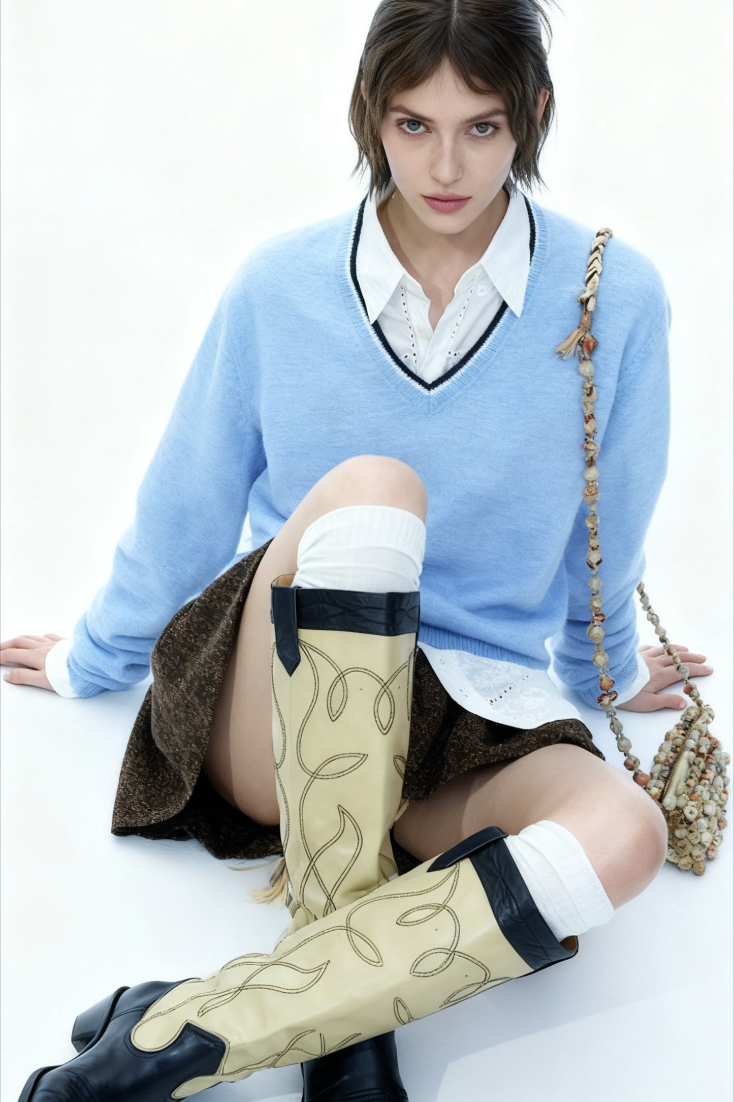 Wool blend soft touch lightweight V-neck sweater | 3 color