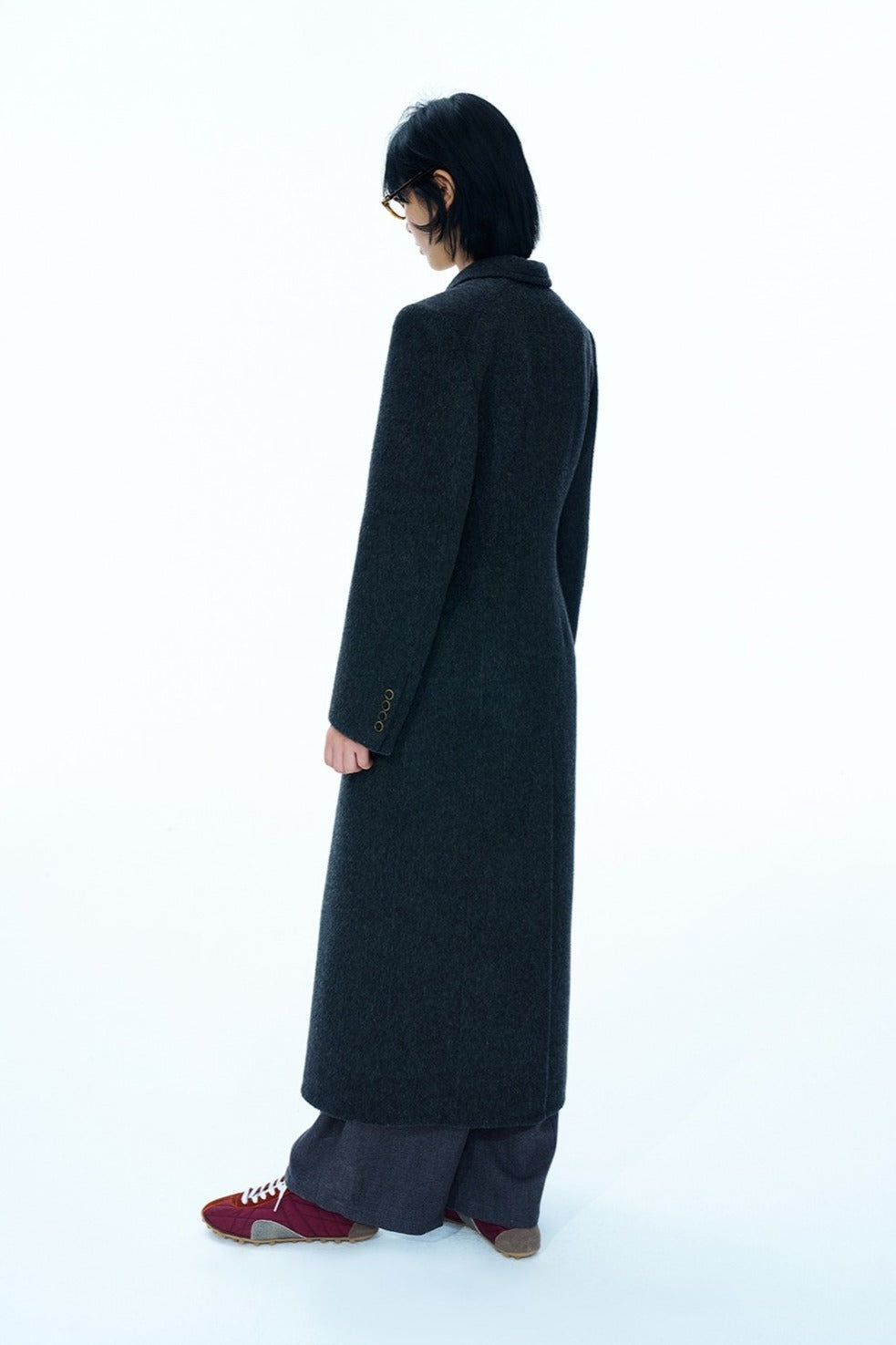 Hourglass-sculpted 100% wool coat | 3 color